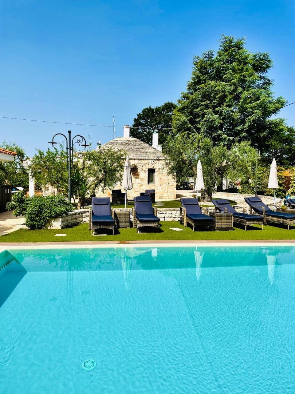 La Linea Dell'Orizzonte Aparthotel Alberobello Exterior photo
